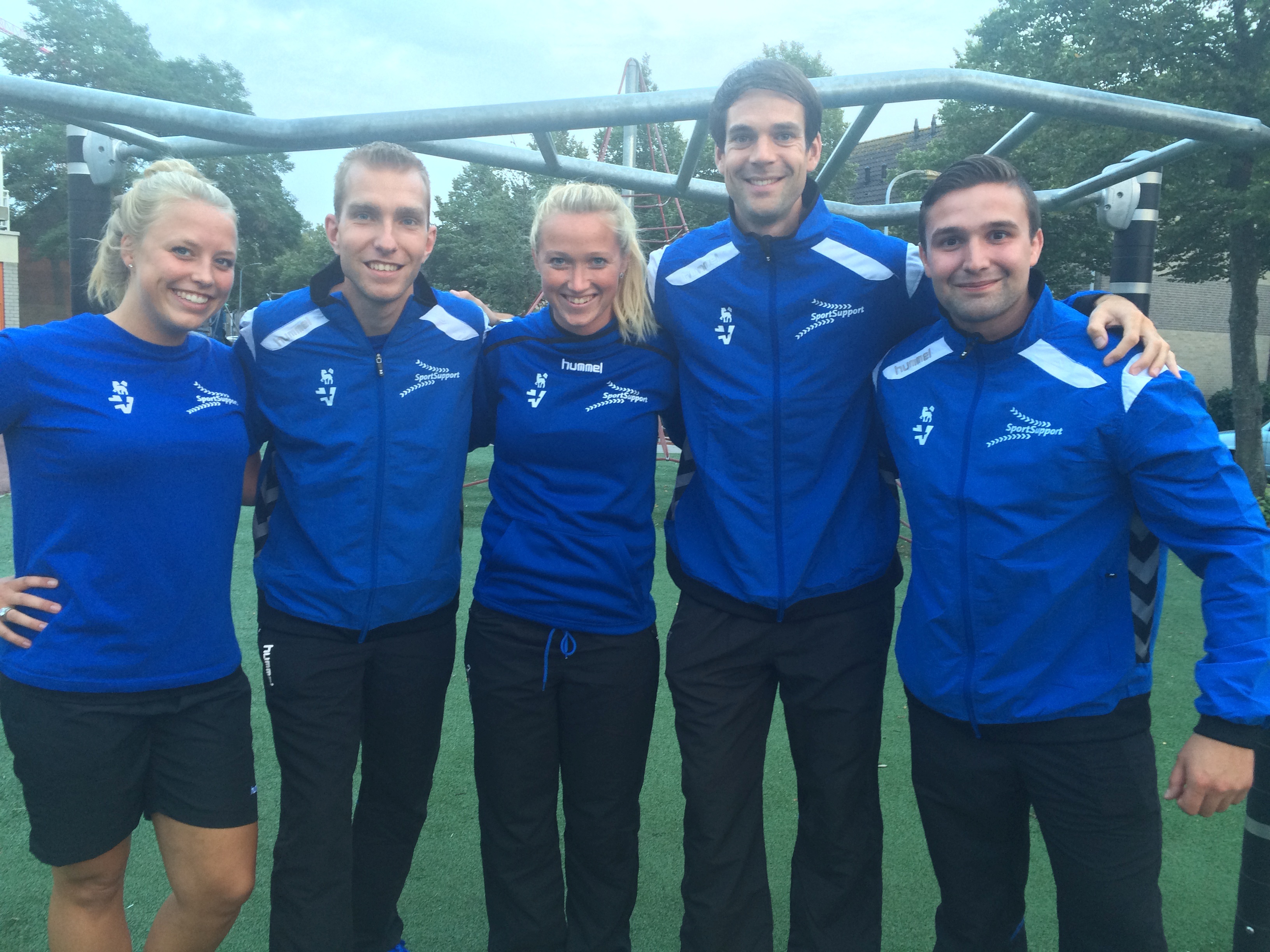 Nieuwe kleding Buurtsportcoaches Velsen